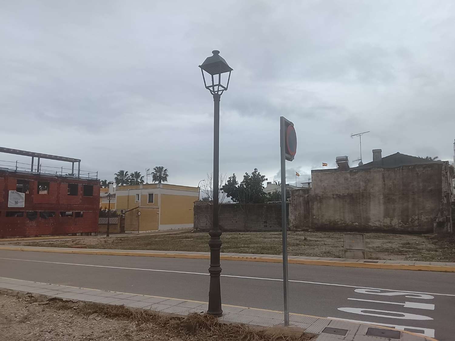 PARCELAS URBANAS A LA VENTA PARA LA CONSTRUCCIÓN DE ADOSADOS