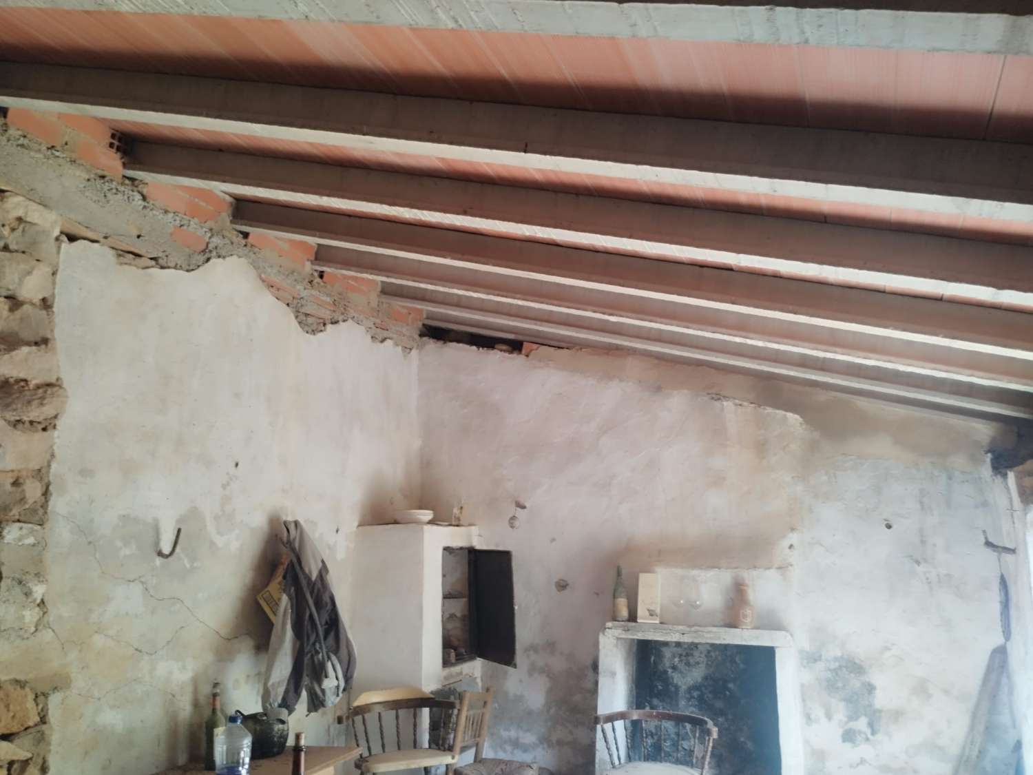 CASA DE PIEDRA A REFORMAR EN TARBENA