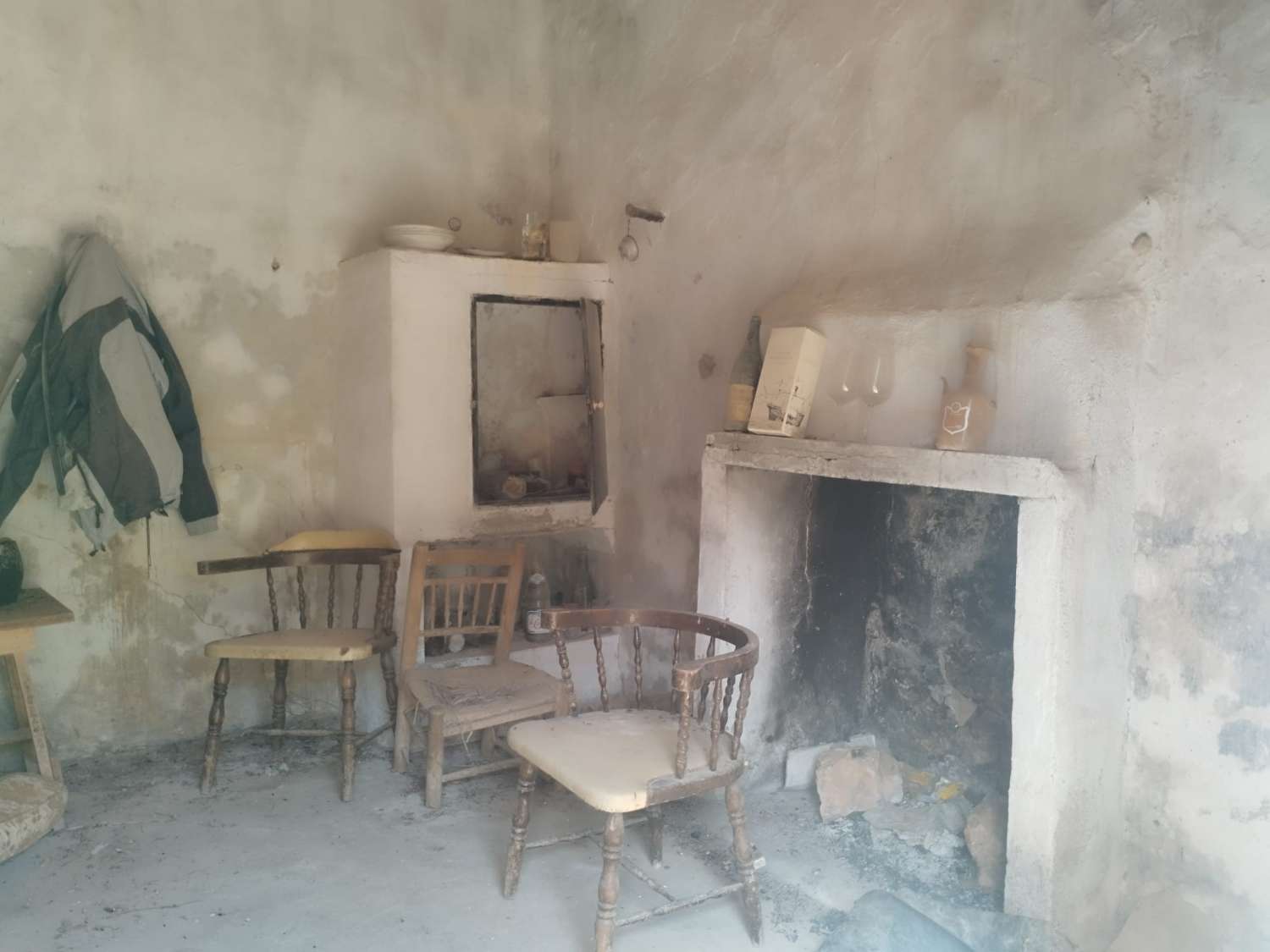 CASA DE PIEDRA A REFORMAR EN TARBENA