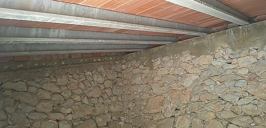 CASA DE PIEDRA A REFORMAR EN TARBENA