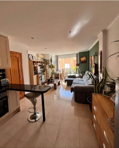 LUMINOSO APARTAMENTO CON PARKING Y TRASTERO EN BENITACHELL