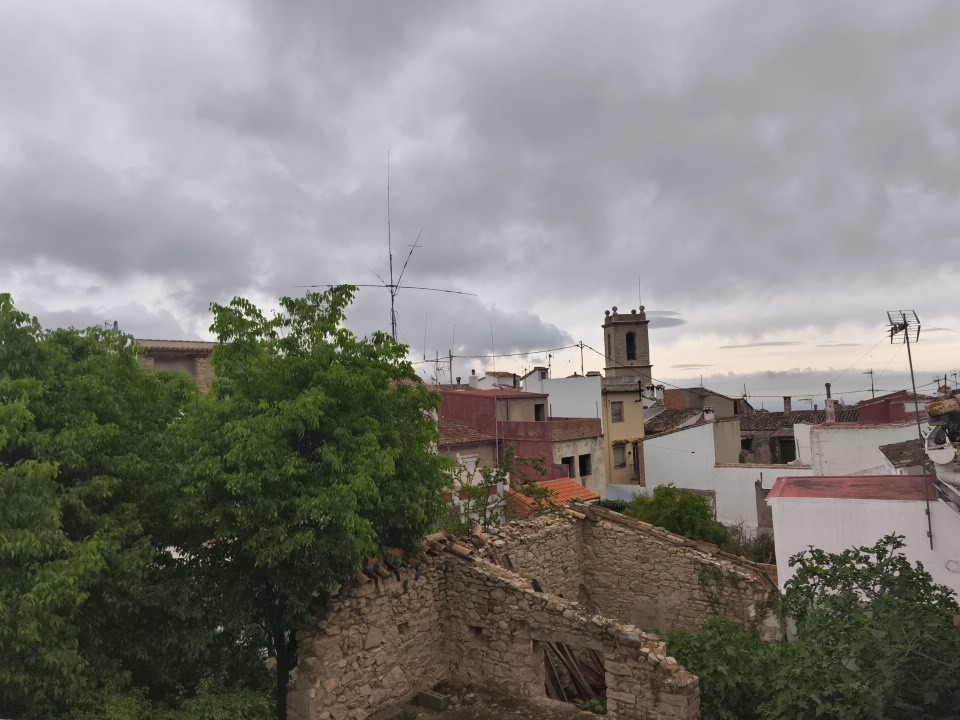 CASA DE PUEBLO EN LA VALL DE LAGUAR