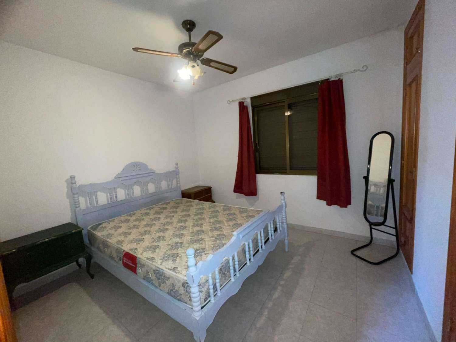 APARTAMENTO CON GRAN TERRAZA PRIVADA