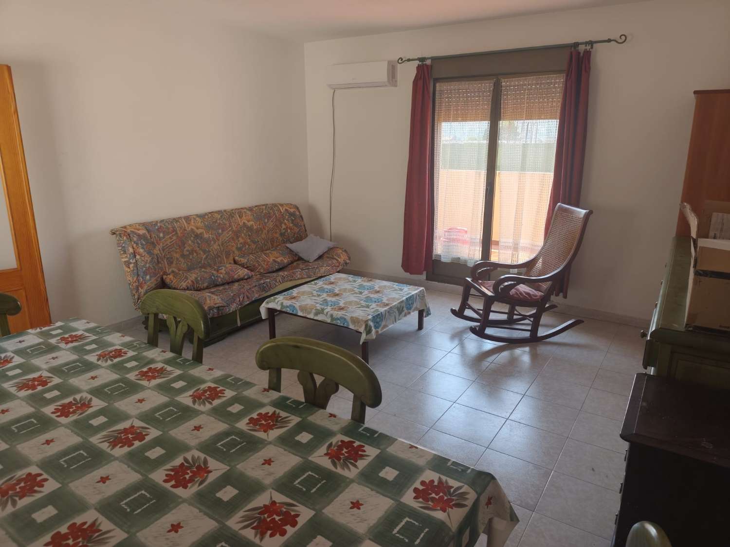 APARTAMENTO CON GRAN TERRAZA PRIVADA