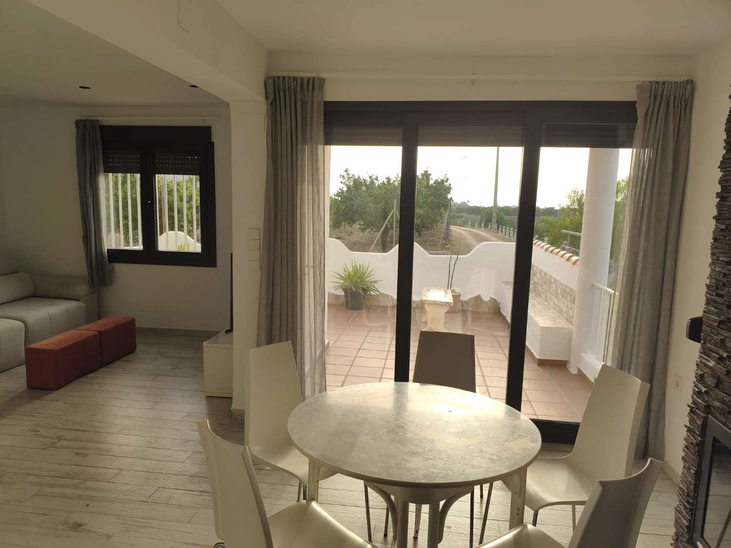 CASA DE CAMPO EN PEGO