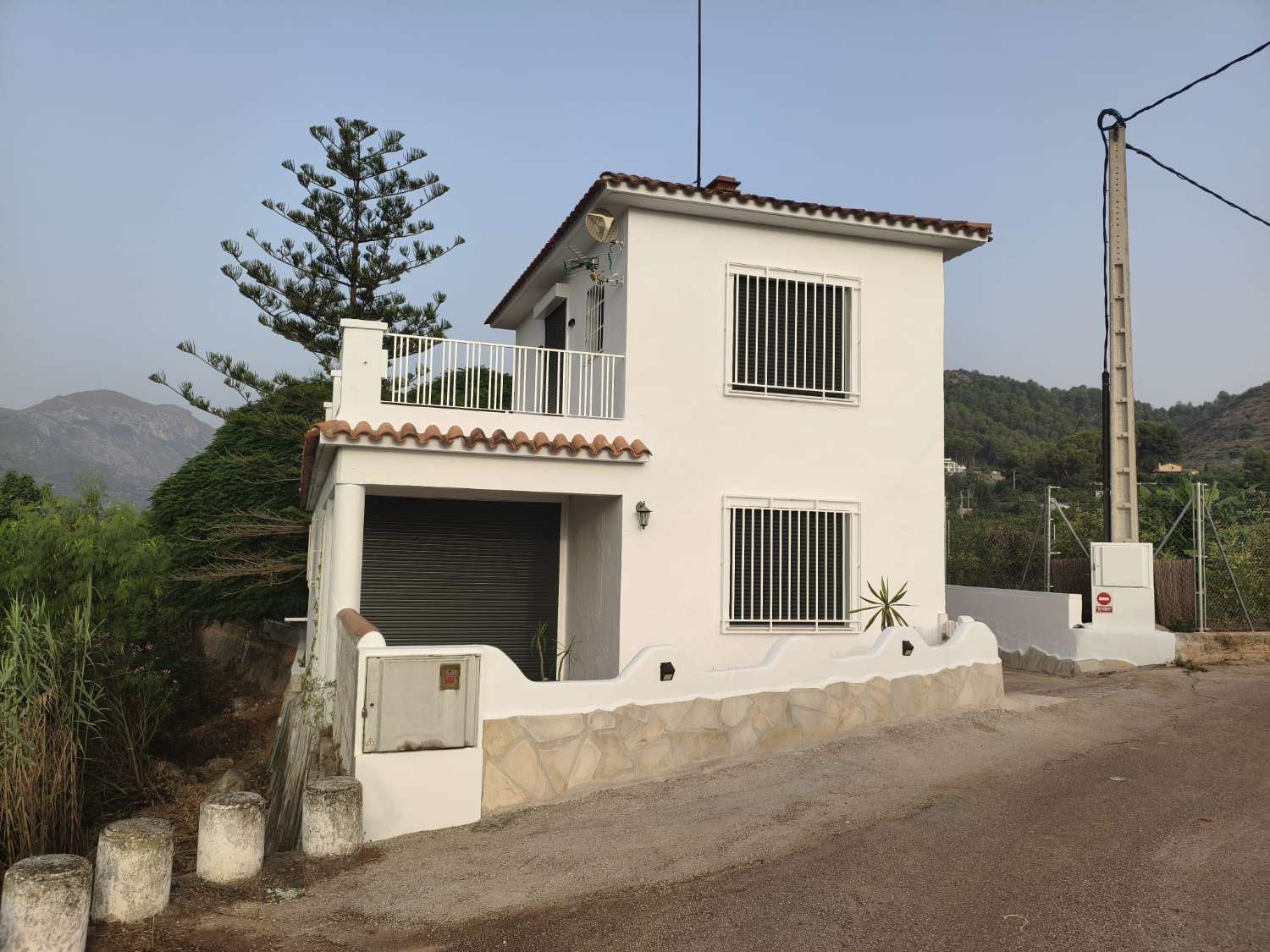 CASA DE CAMPO EN PEGO