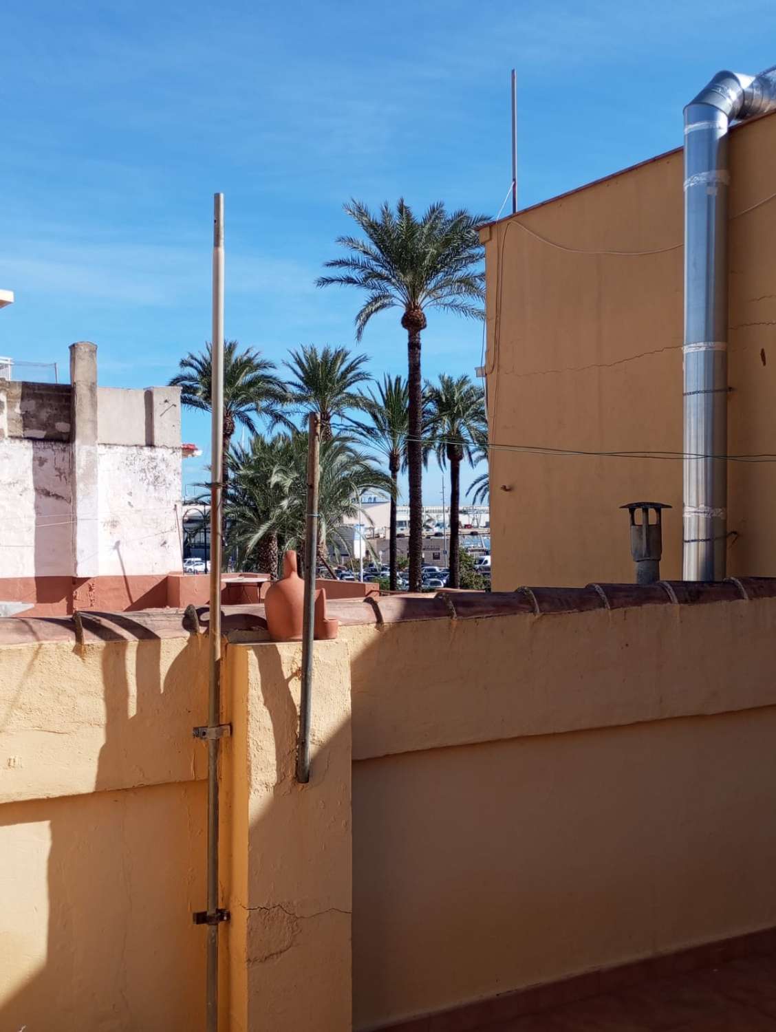 APARTAMENTO EN DENIA AL LADO DEL PUERTO