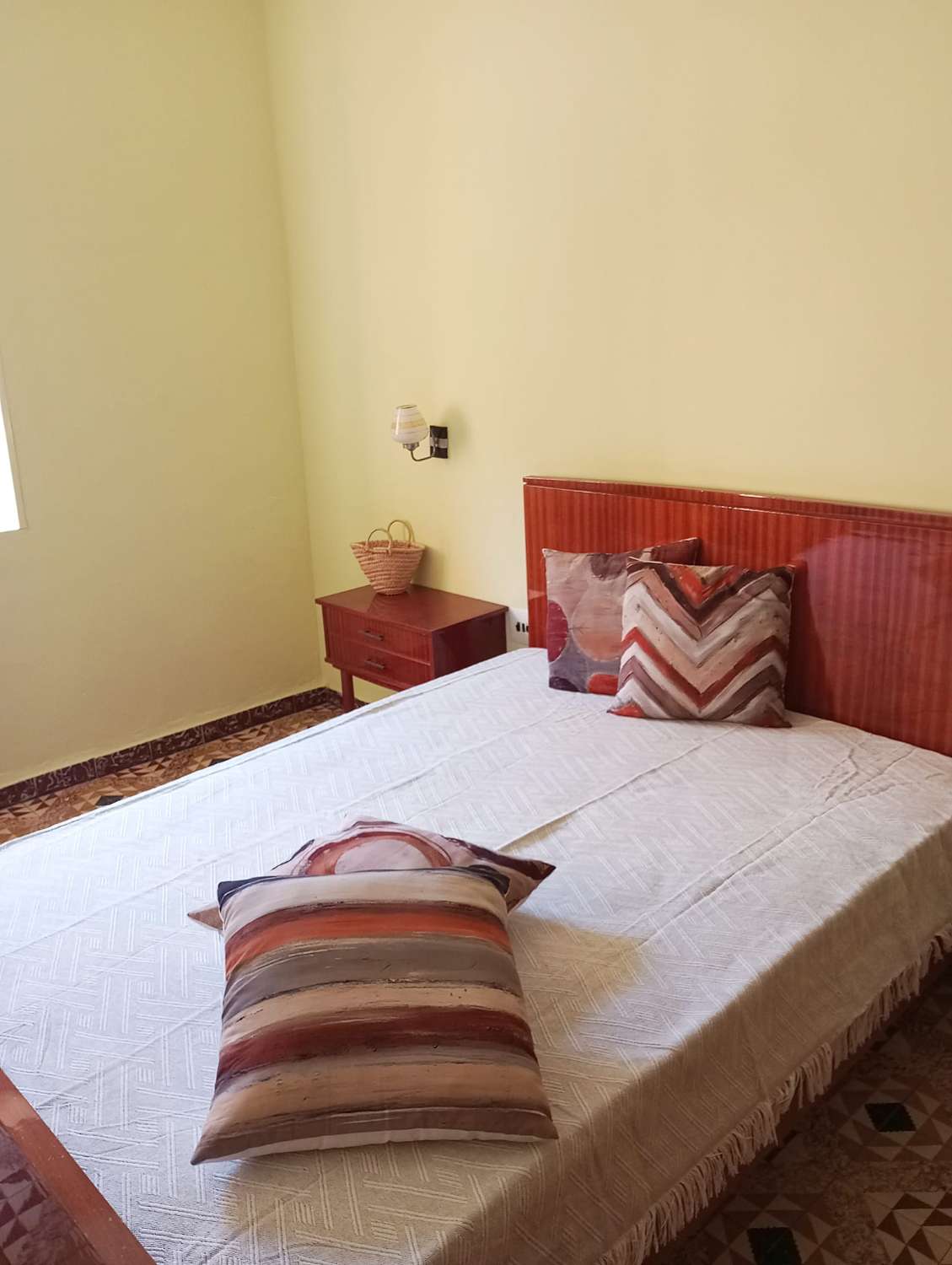 APARTAMENTO EN DENIA AL LADO DEL PUERTO