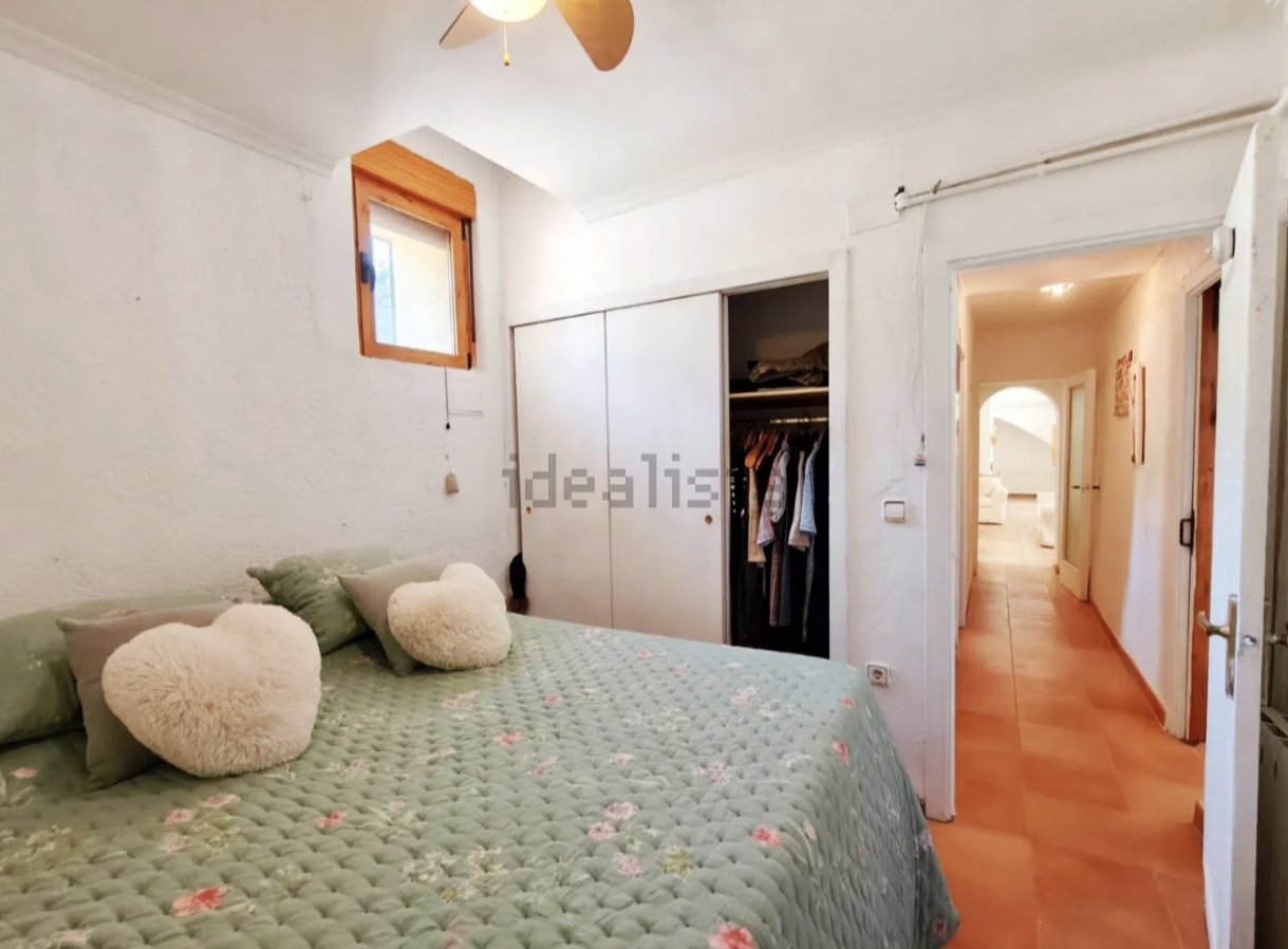 PRECIOSA FINCA CON DOS VIVIENDAS.