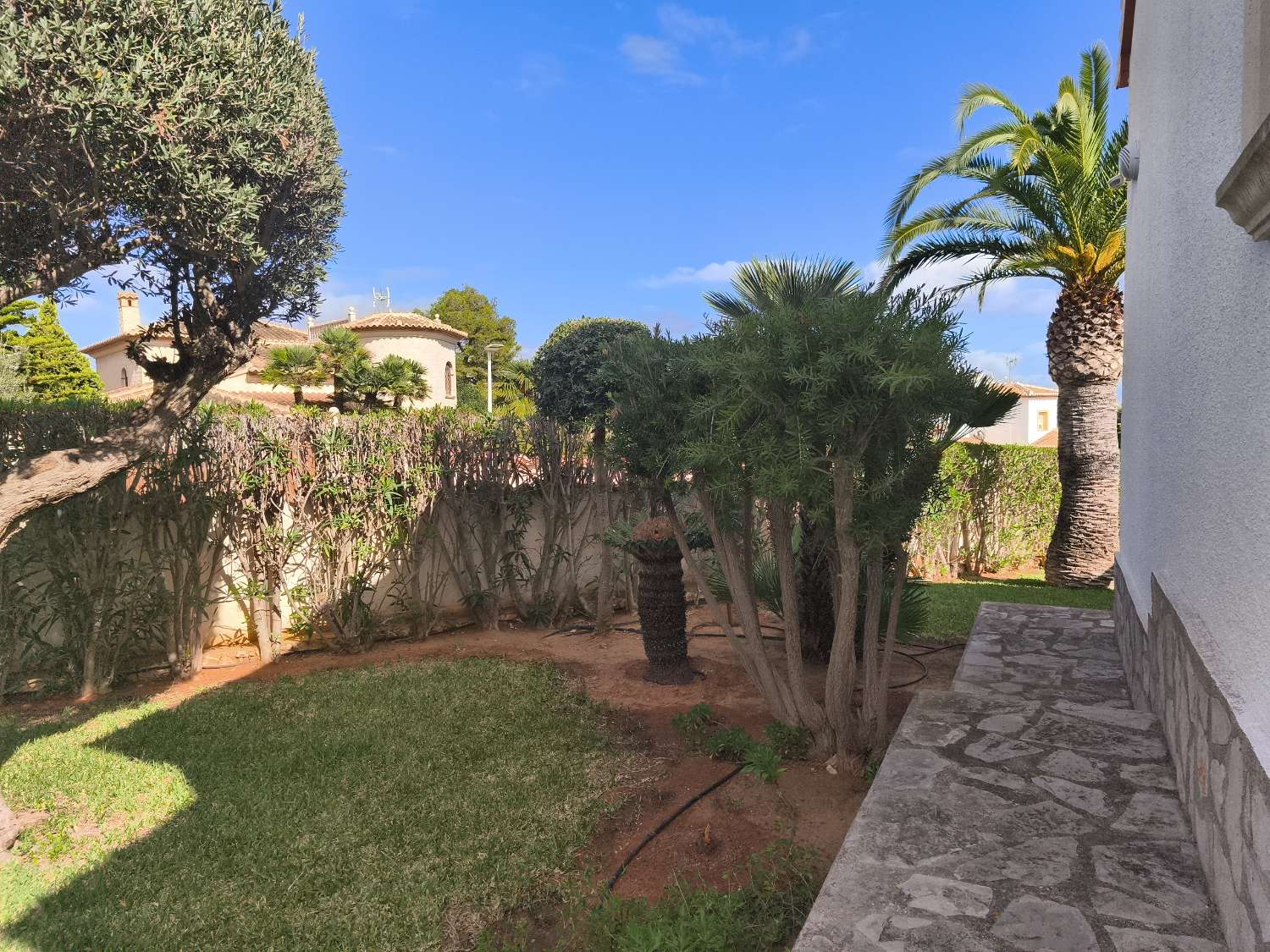 CHALET CERCA DE LA PLAYA EN JAVEA CON PRECIOSAS VISTAS