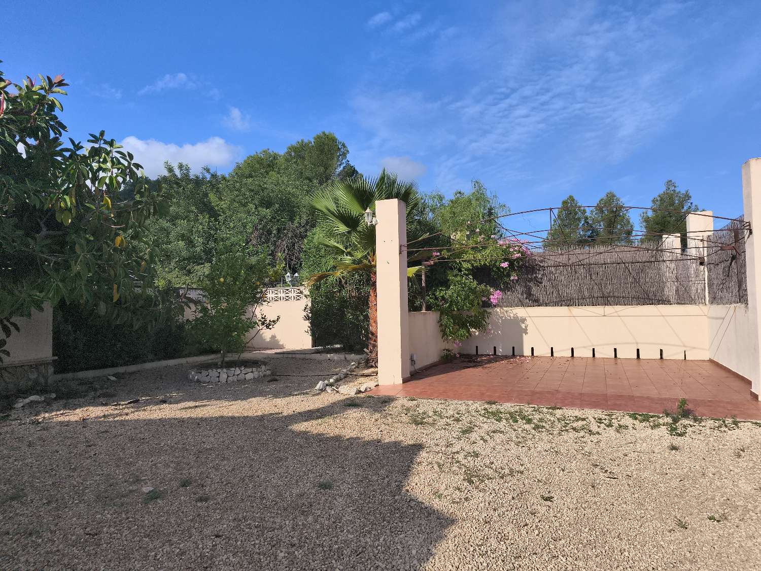 CHALET EN EL VALLE DE JALON