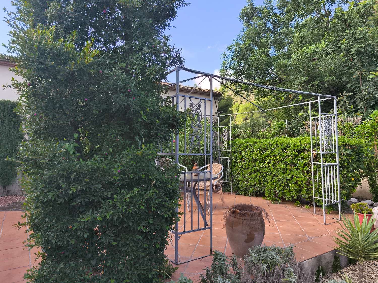 CHALET EN EL VALLE DE JALON