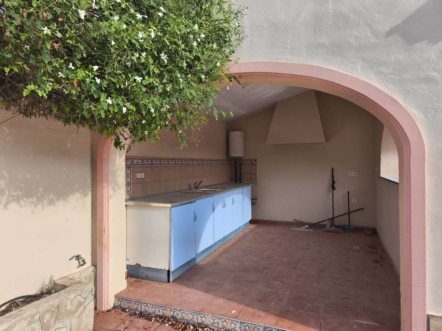 CHALET EN EL VALLE DE JALON