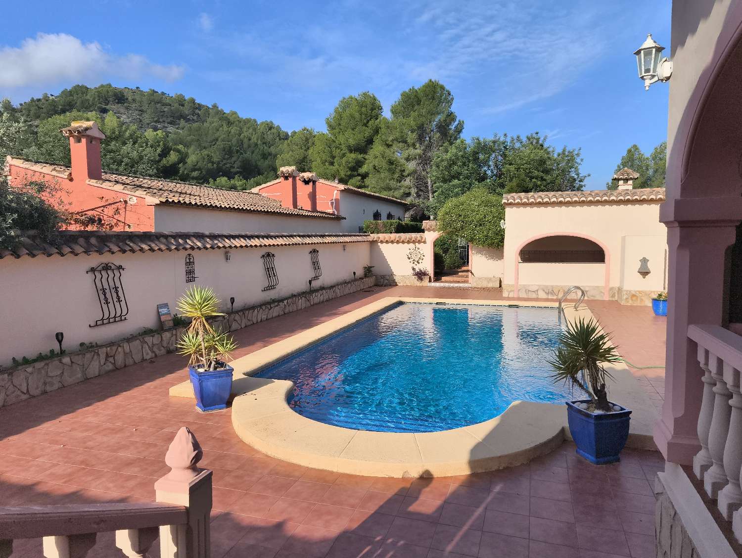 CHALET EN EL VALLE DE JALON