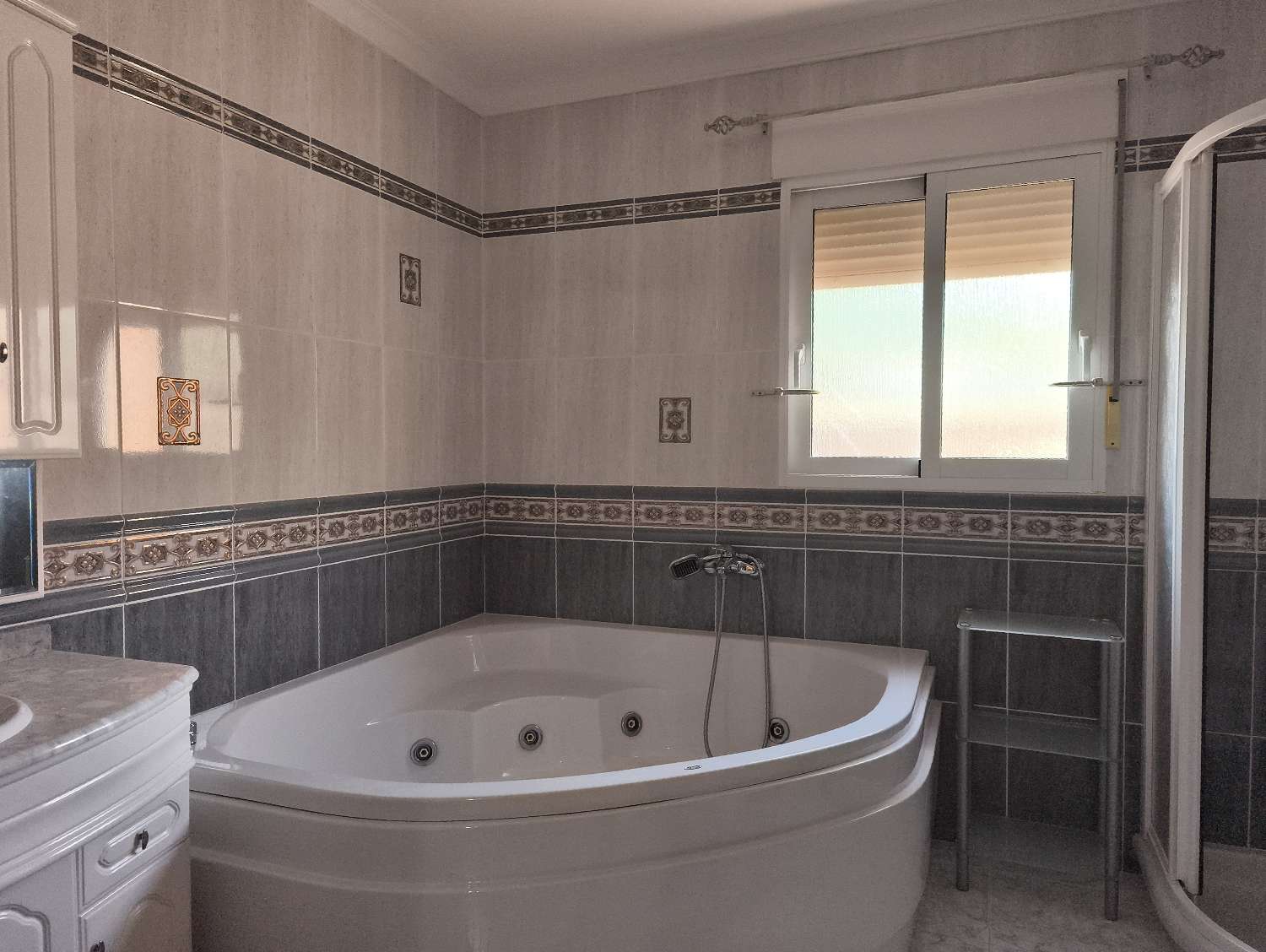 CHALET EN EL VALLE DE JALON