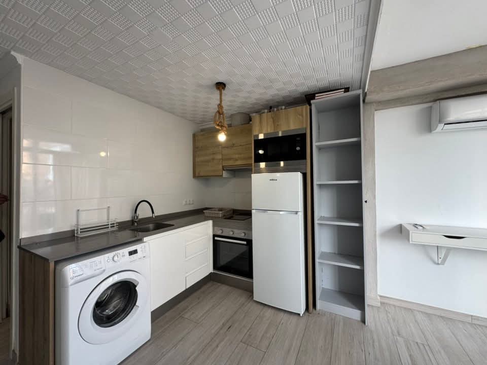 APARTAMENTO REFORMADO Y SOLEADO EN CALPE