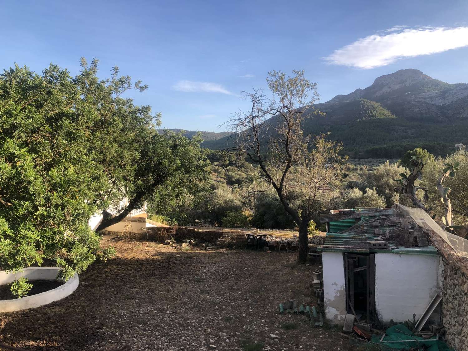 Finca en Parcent con amplias posibilidades