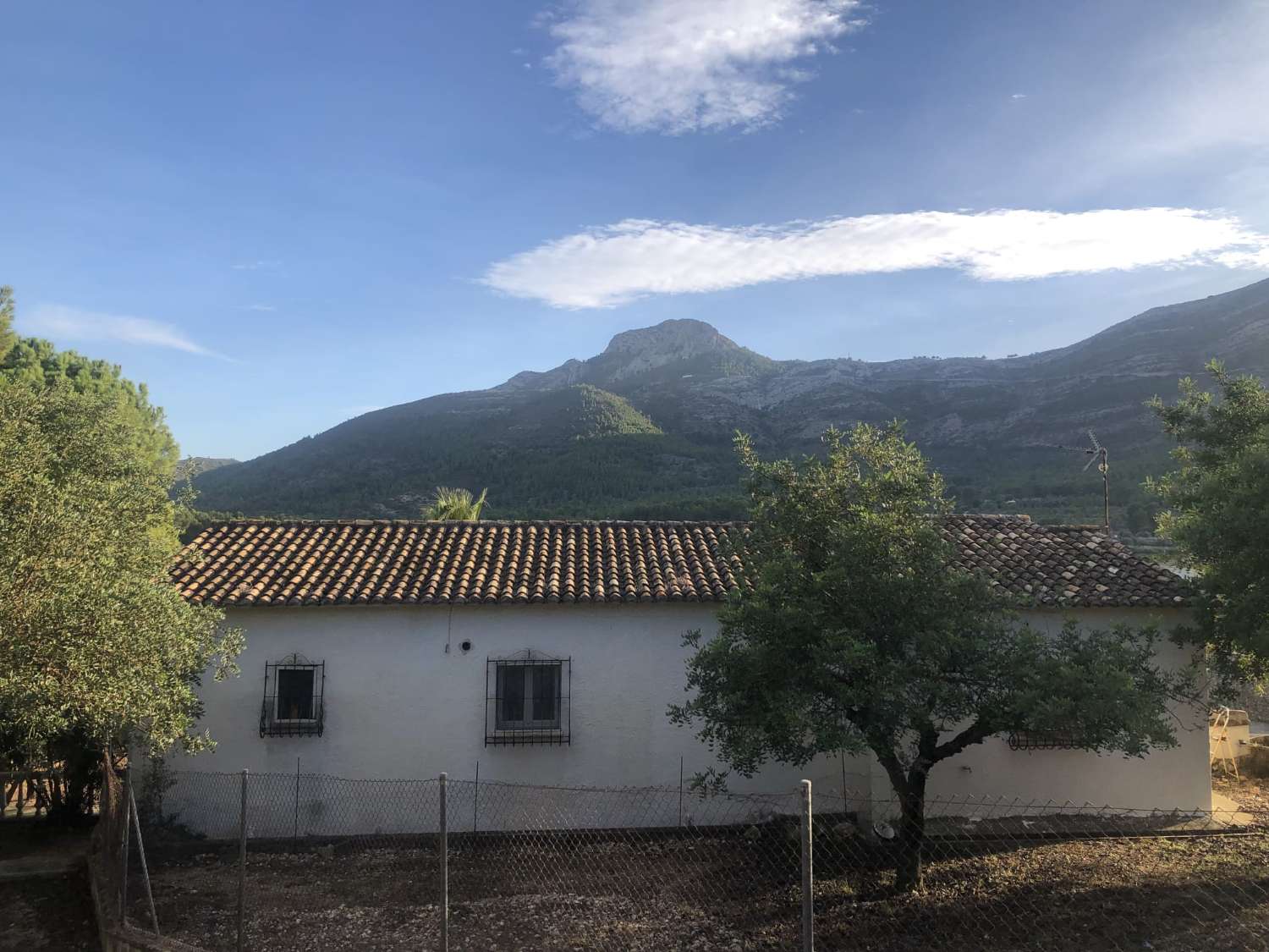 Finca en Parcent con amplias posibilidades