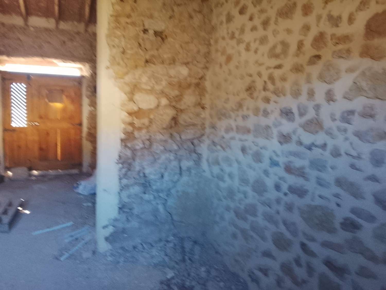 TERRENO RUSTICO CON CASETA EN JALÓN