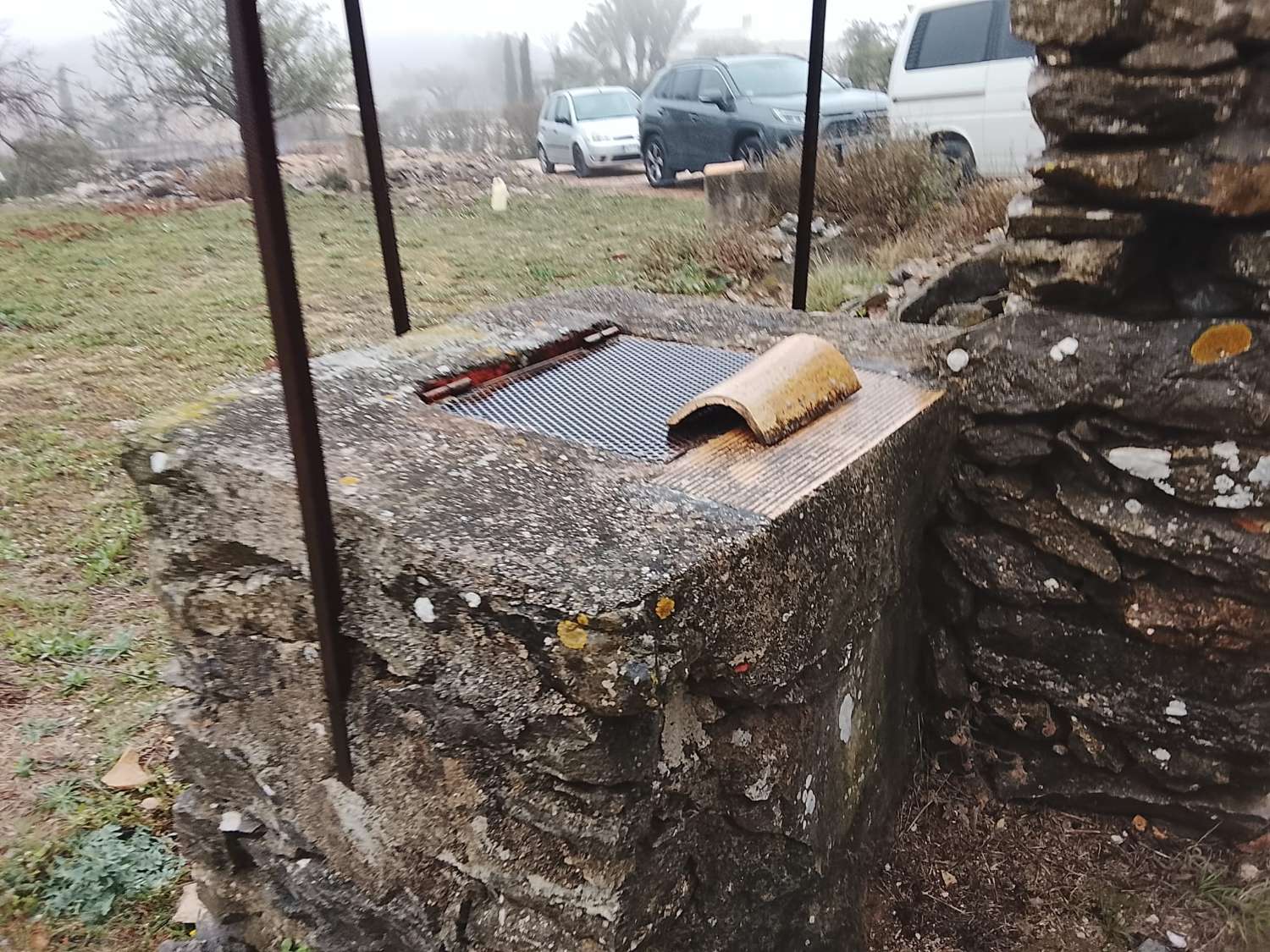 Casa de piedra para restaurar en Marnes (Lliber)