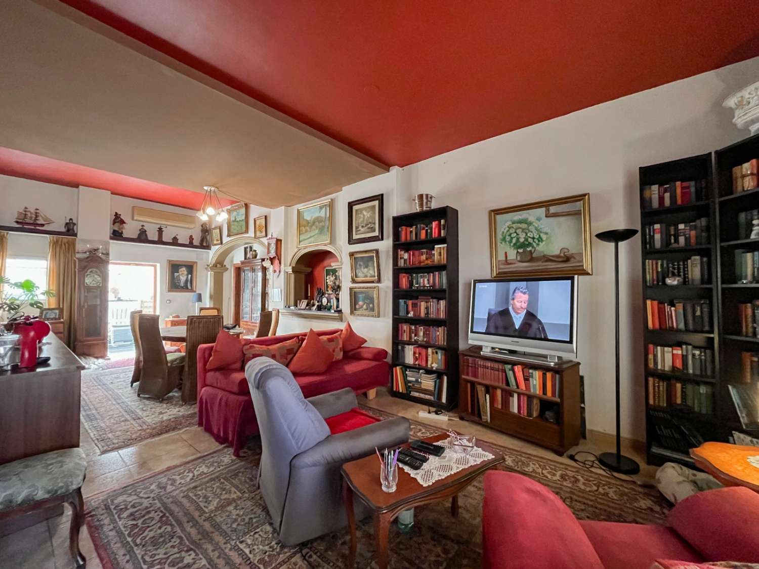 Adosado con dos viviendas individuales a 600m de la Playa de Les Marines