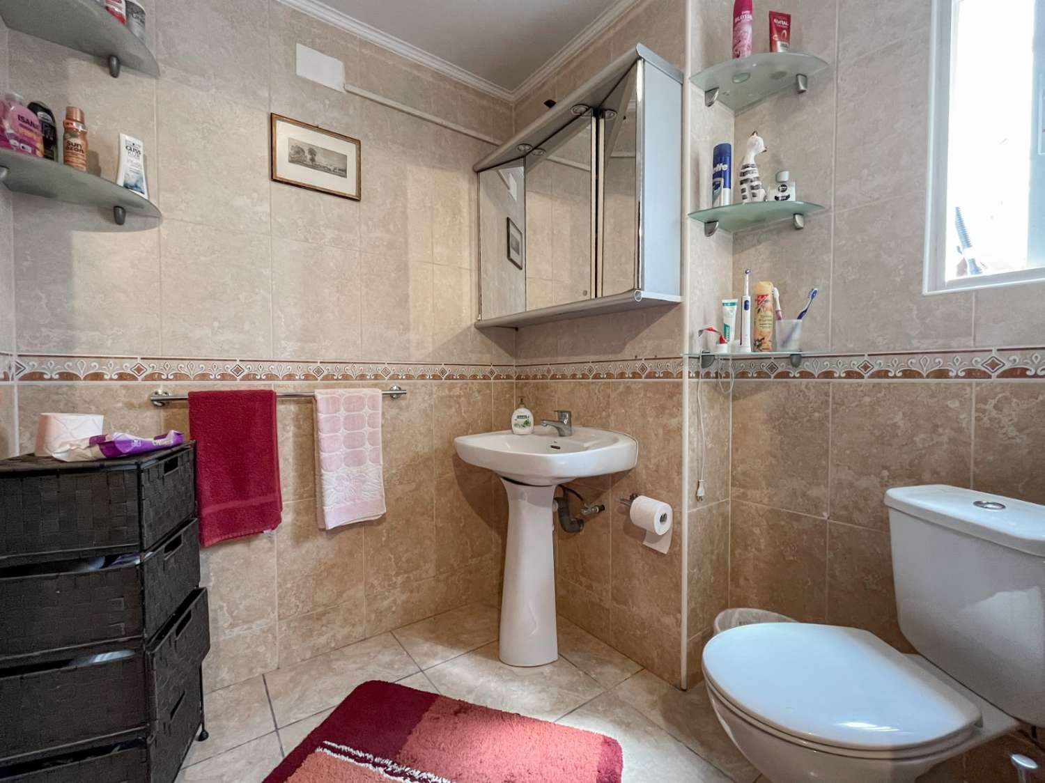 Adosado con dos viviendas individuales a 600m de la Playa de Les Marines