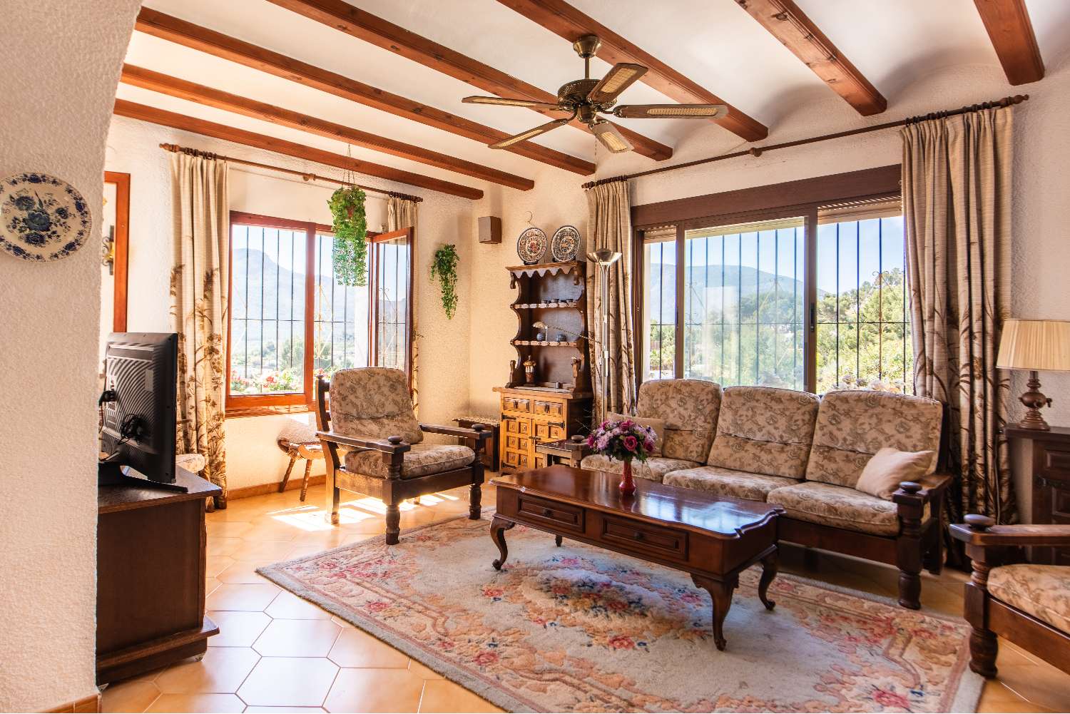 CASA INDEPENDIENTE EN VENTA EN EL VALLE DE JALÓN