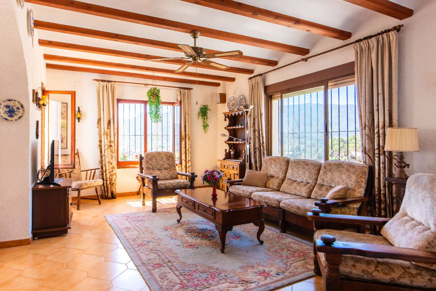 CASA INDEPENDIENTE EN VENTA EN EL VALLE DE JALÓN